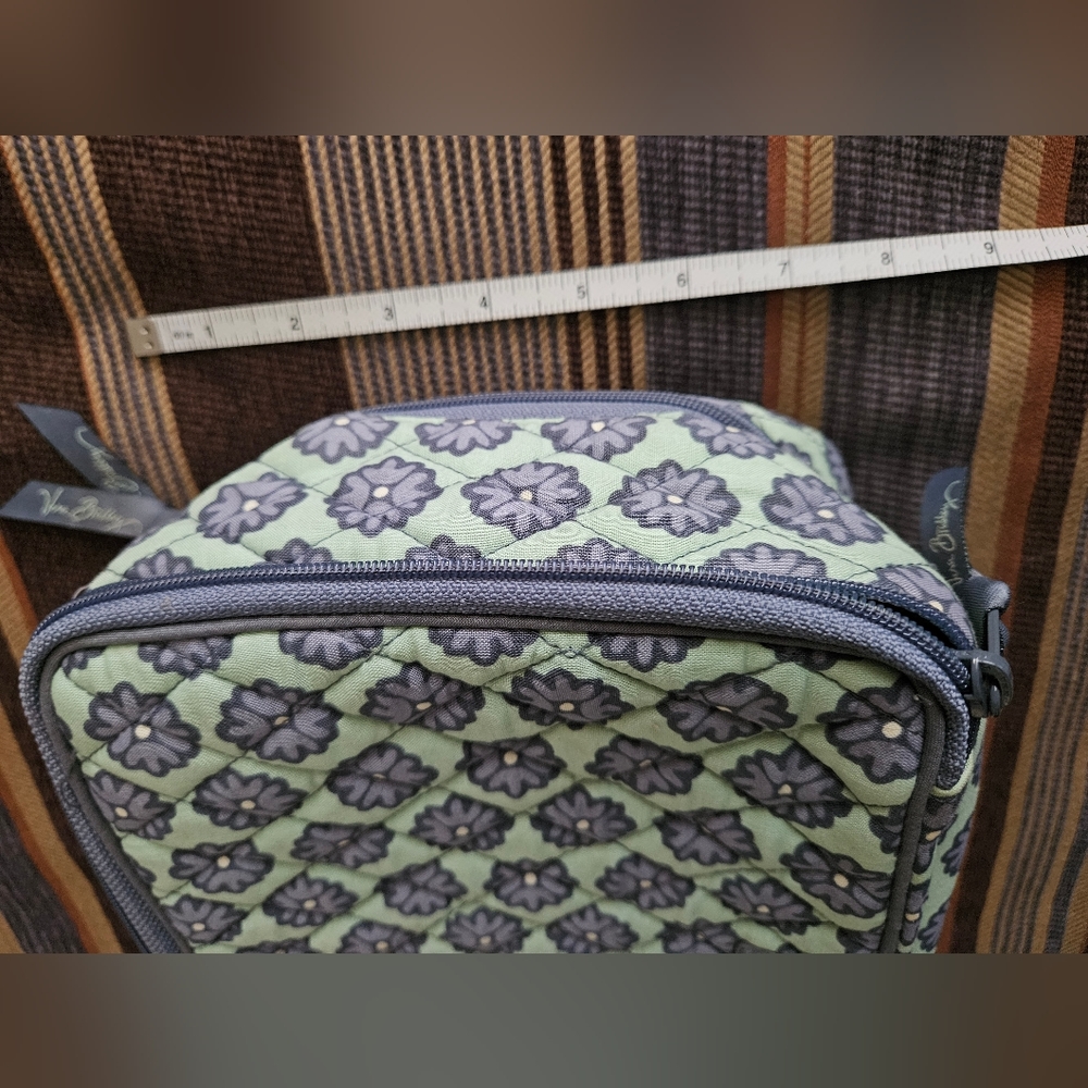 Vera Bradley Large Blush and Brush Cosmetic Bag - Organizer - Picture 4 of 5
